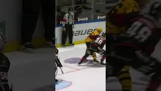 Rickard Hugg till Oscar Lindberg (Skellefte&aring; AIK mot Malm&ouml; Redhawks i Malm&ouml; Arena i SHL) (#Shorts)