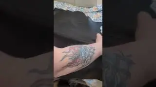 штаны не простые,а из кожи,порвались. #masterx