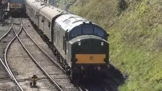 Green 37/9 D6836 departs Ropley (MHR 2013)