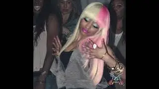 2 B!TCHEZZZ