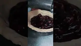 Father&rsquo;s Day is right around the corner! #cherrypie #bakery