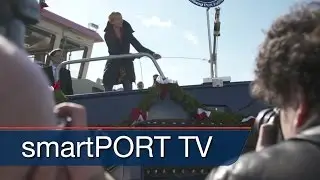 A double ship-christening in the Port of Hamburg