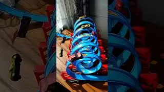 💤240 fps hotwheels track spinway #slowed #slowmo #hotwheels #spinway #spin #roll #track #games #race