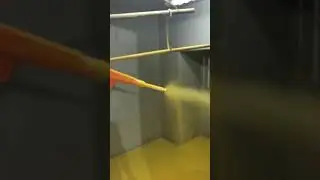 How to clean the powder coating gun?