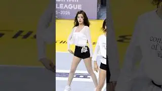 강지은 치어리더 치명적인(?) 헤드뱅잉 #강지은 #강지은치어리더 #KB스타즈 #치어리더 #cheerleader #직캠 #shorts