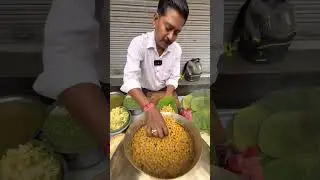 Haridwar's famous leafy chhole kulche for ₹50, healthy and happy 😁 #trendingreels