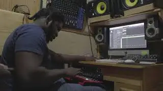 Making a Beat w/ Malakhii Records