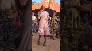 F&ecirc;te de fin d'ann&eacute;e Nid du Succ&egrave;s Nafadji (Imitation d'artiste)