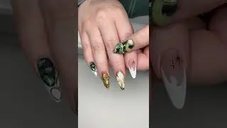 Do Princess Tiana Nails With Me ⚜️🐸👸🏾✨ #disneynails #princessandthefrog #disneycruisenails #gelx