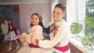 «Україна колядує»