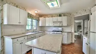 59 Hampton Hill Dr Amherst, NY 14221