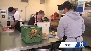 SNAP delays swell demand at Dorothy&rsquo;s Place; kitchen seeks donations, volunteers