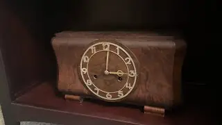 1930s HAC/Junghans Breadloaf Striking Mantel Clock - Full Demonstration