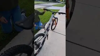 New bike day!!! Commencal Clash.