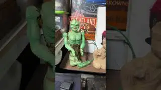 THE FIRST BATTERY OPERATED TOY! #storagelegends #vintageaddict