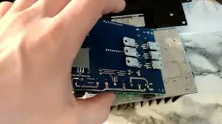 Сравнение котроллеров внутри: BL912 MCU (Y&H) mppt solar charge controller на 30 и 100 ампер