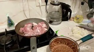 Простой,но очень вкусный завтрак‼️📣Добавте перец молотый и вот‼️📣Вкусный сыр📣