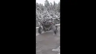 Полностью готовый Can-Am Maverick X3 крушит снег #шорты