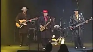 LOS GARC&Iacute;A BROTHERS POPURR&Iacute; MATON