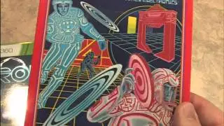 Classic Game Room - TRON EVOLUTION vs. TRON DEADLY DISCS packaging review