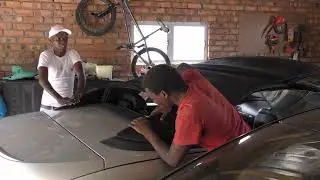 HOW TO CLOSE BMW 650 i  SOFT TOP CONVERTIBLE MANUAL