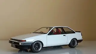 Ignition Model 1:18 Toyota Sprinter Trueno (AE86) 2-Door GT Apex | Carporn