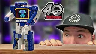 Transformers Retro 40th Anniversary Soundwave Opening! *REVIEW AND PLAY TEST*