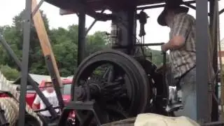 Sanderson Cyclone drilling rig engine start and run