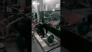 gym death lift #youtubeshorts #gymmotiuationoideo #gym #hardworkworks #songs
