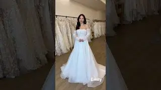 Long sleeve wedding dress options do exist!!! Here&rsquo;s a few favorites💕 comment your fav #bridetobe