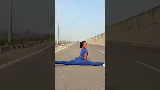 Flexibility combo 🔥 fire girl #fitness #yogaskills #song