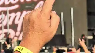 Stone Temple Pilots - Sex Type Thing (ft Josh Freese) : Live at Louder Than Life, Louisville KY 2025
