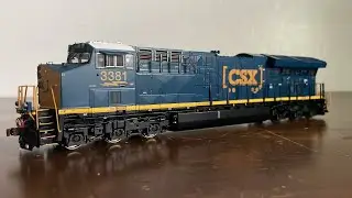 CSX GE ET44AH (ScaleTrains) Review