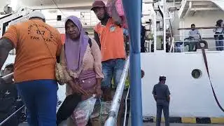 KM SAGIANG Pelabuhan Fakfak...
