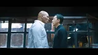 Kom kom Vs Mike tyson