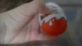 Открываем  куклу  Winks Flora (винкс флора) и kinder surprise for girls  (киндер сюрприз для девочек