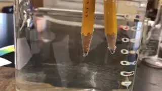 Splitting water with a 9V battery
