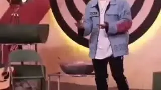 Tu kar mehnat waqt tere saath  by { Rafftaar}