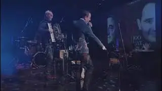 Je m'voyais déjà  (live) by Chris SCHITTULLI