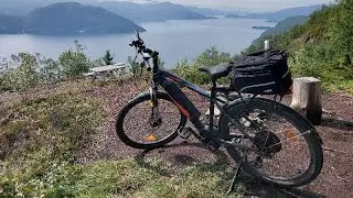 Riding down a Norwegian mountainroad | E-bike | Scenic video