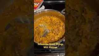 We Couldn&rsquo;t Help Ourselves So Delicious Hamburger Helper Lasagna Food In A Box #meat #food #homemade