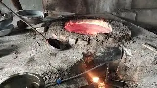 OIL FURNACE FOR ALUMINIUM MELTING