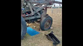 Fordson power major Malcolm Moore crane repair pt 6 removing the sump