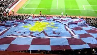 Aston Villa: Giant Flag