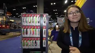 Len Thompson Lures makes world&rsquo;s largest fishing lure