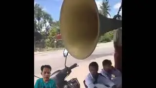 ချစ်တောင်ပြုံး  ကောင်းလိုက်တာဦးလေးရယ် 