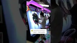 Gaming in #Hong Kong.  This dude smashing it.#foryou