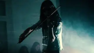 Party girl (C&eacute;line Bodson - J&eacute;r&ocirc;me Porsperger) 2018