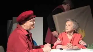 Senioriteatteriryhmä Kutkutus: Ikäihminen kohtaa teknologian