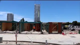 SMARTAFRAME with elevator installation in 30 seconds | Easy Living Home Elevators